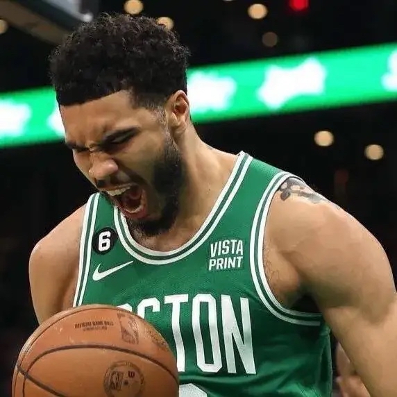 凯尔特人逆转山西队，戈贝尔点燃赛场