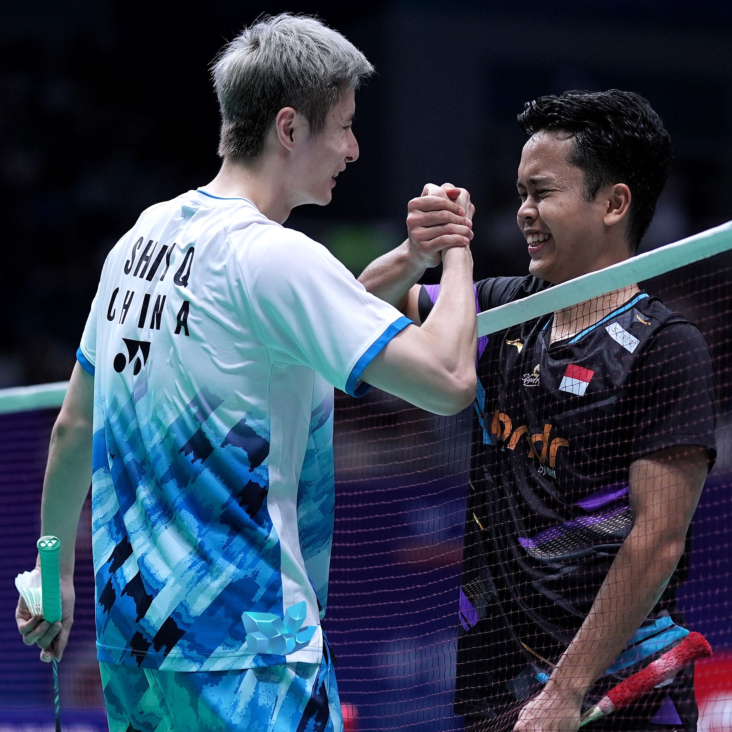 中国队完胜印尼队，石宇奇高光表现