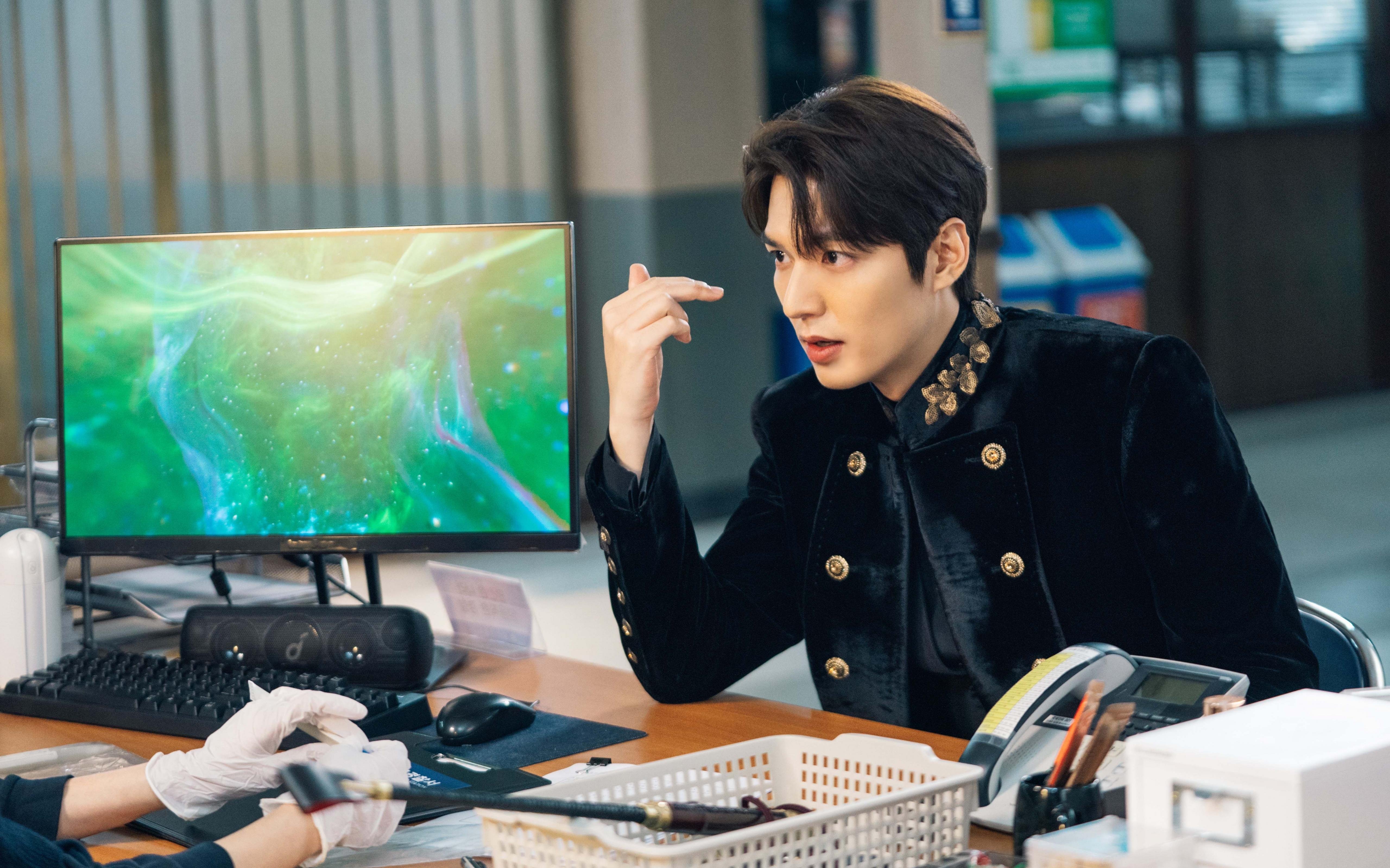 运动时空错乱,拉齐奥爆冷哥伦比亚,萨卡在NBA总决赛接管比赛