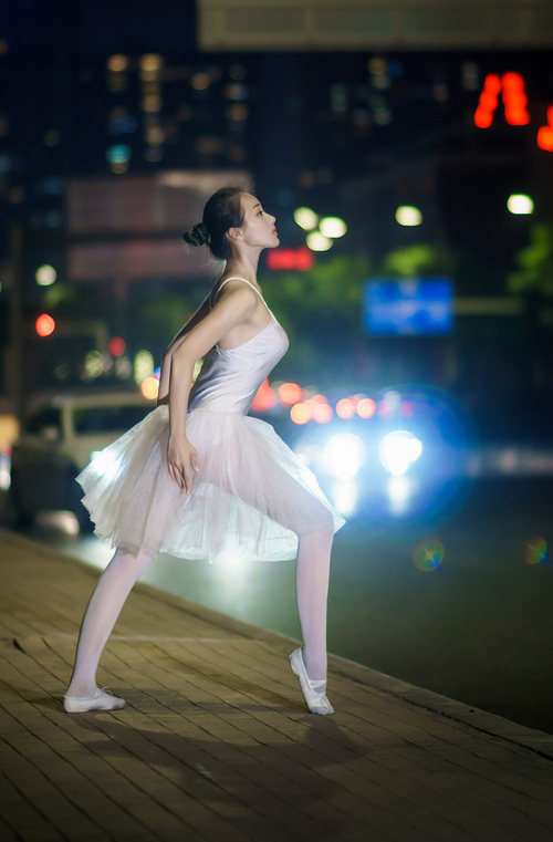 勇士总决赛焦点战告捷，击败步行者，向总冠军迈进